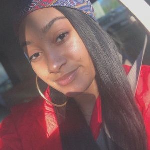 Meet your Posher, Taylor